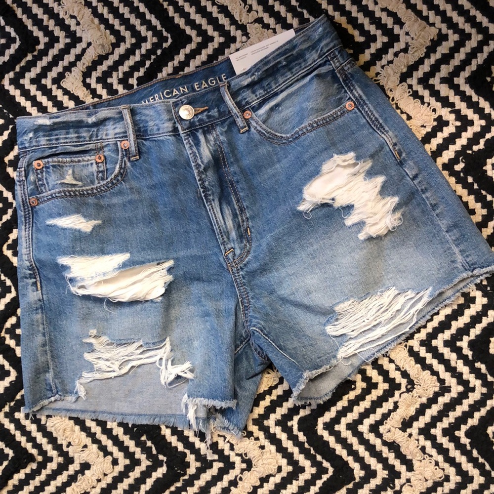 American Eagle Shorts NWT